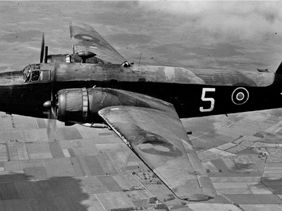 wellington bomber