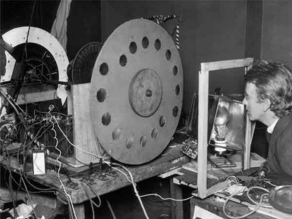 Baird pioneering the Television