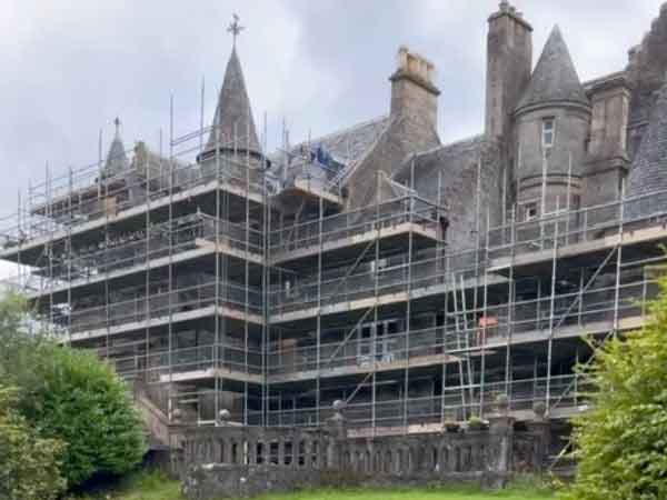 castle renovations